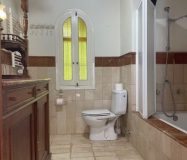 Bonita Casa/chalet en la salida de Ojén en dirección a Marbella