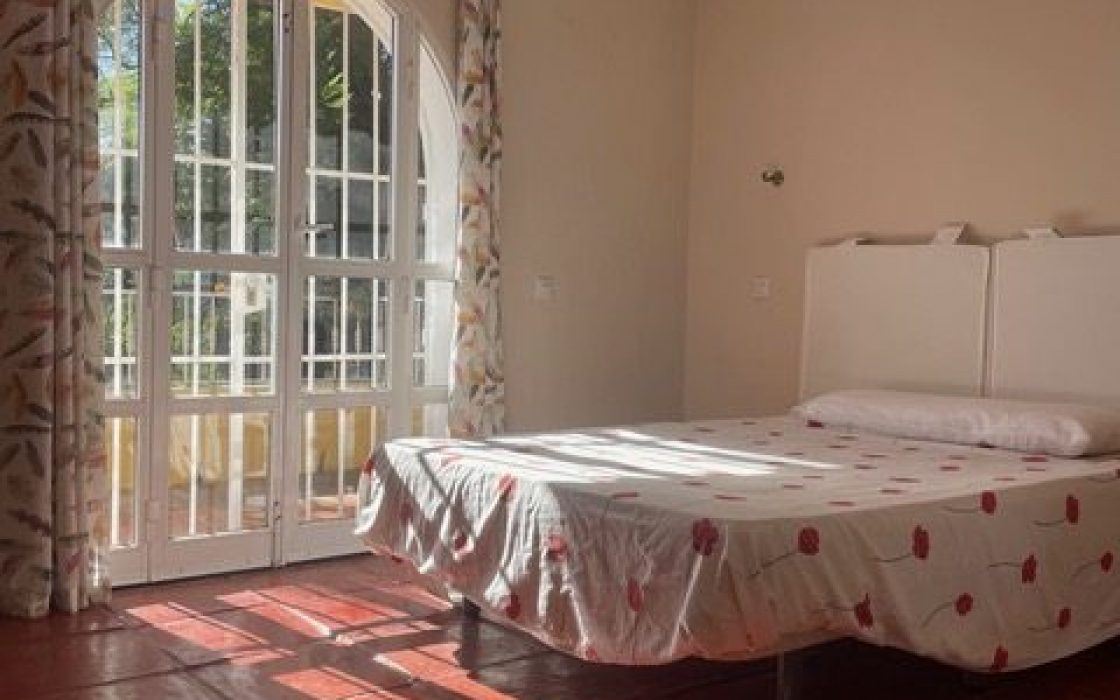 Bonita Casa/chalet en la salida de Ojén en dirección a Marbella