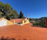 Bonita Casa/chalet en la salida de Ojén en dirección a Marbella