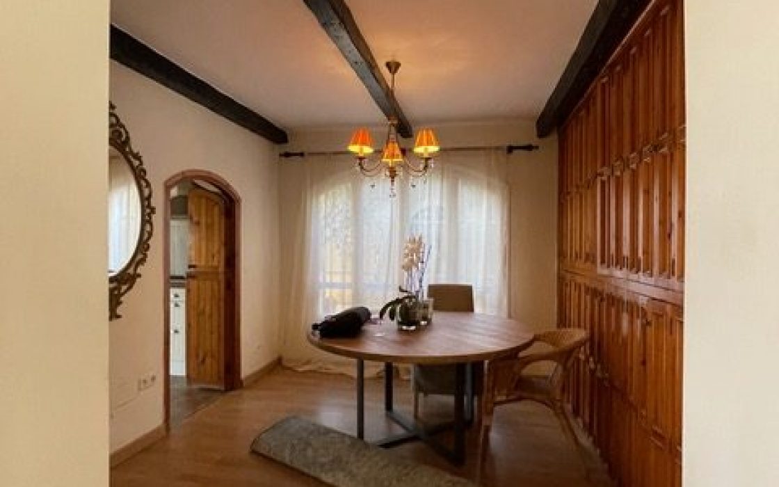 Bonita Casa/chalet en la salida de Ojén en dirección a Marbella