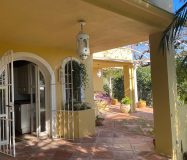 Bonita Casa/chalet en la salida de Ojén en dirección a Marbella