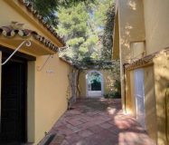 Bonita Casa/chalet en la salida de Ojén en dirección a Marbella