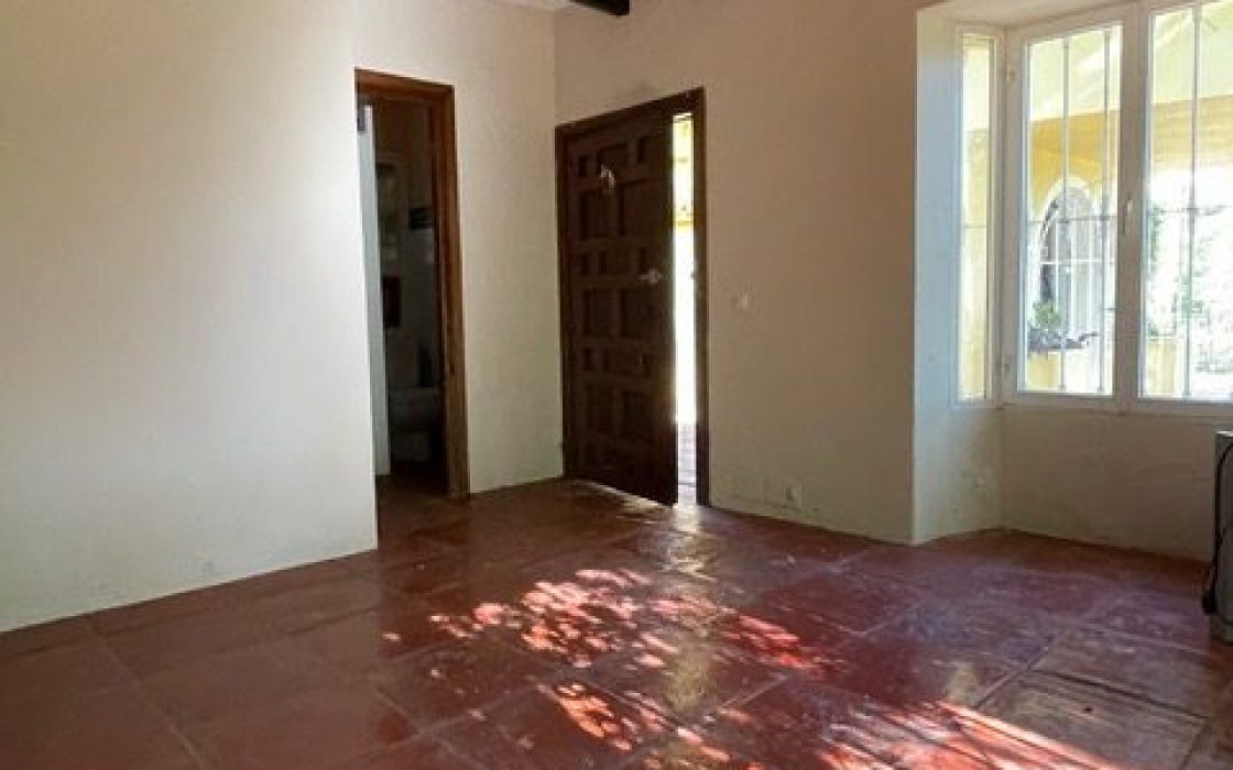 Bonita Casa/chalet en la salida de Ojén en dirección a Marbella