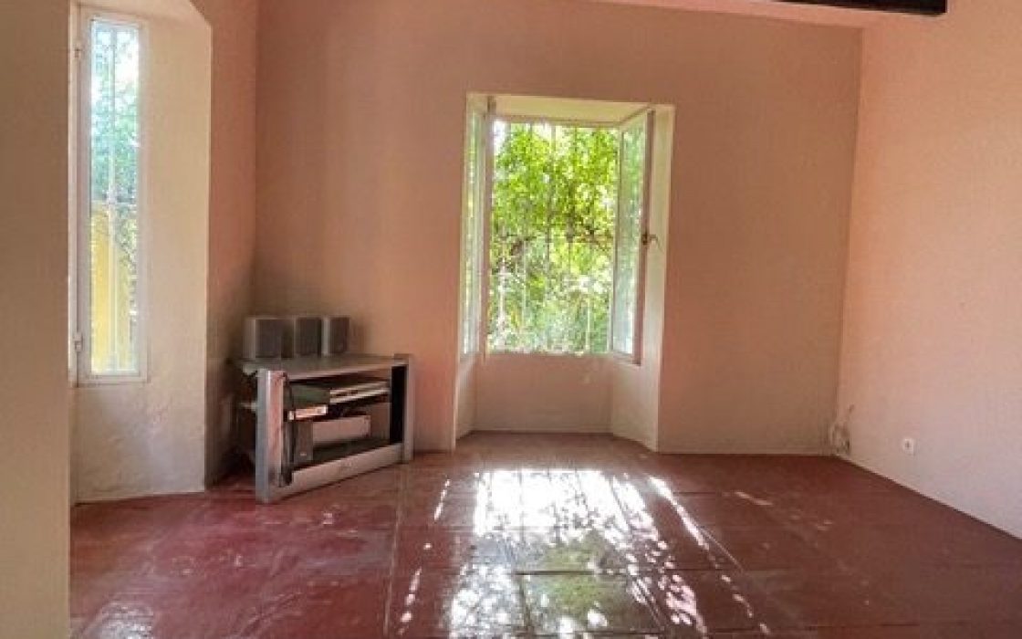 Bonita Casa/chalet en la salida de Ojén en dirección a Marbella