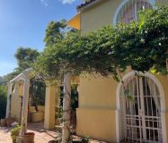 Bonita Casa/chalet en la salida de Ojén en dirección a Marbella