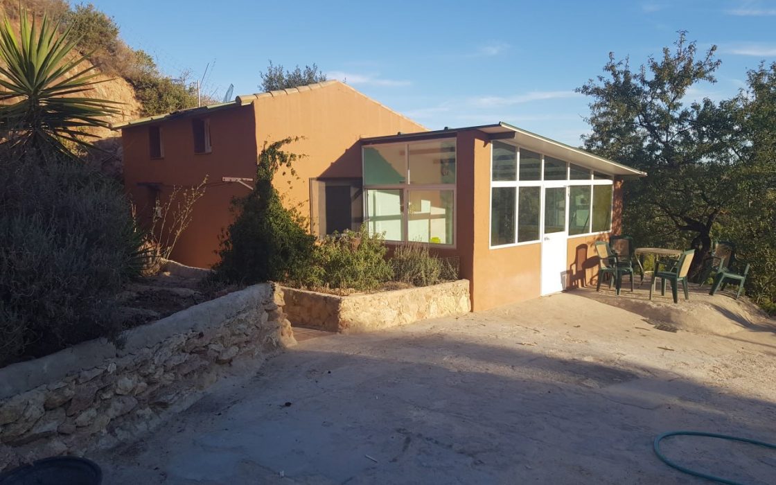 Gran propiedad y conjunto de construcciones en autosuficiencia en El Burgo, cerca de Ronda