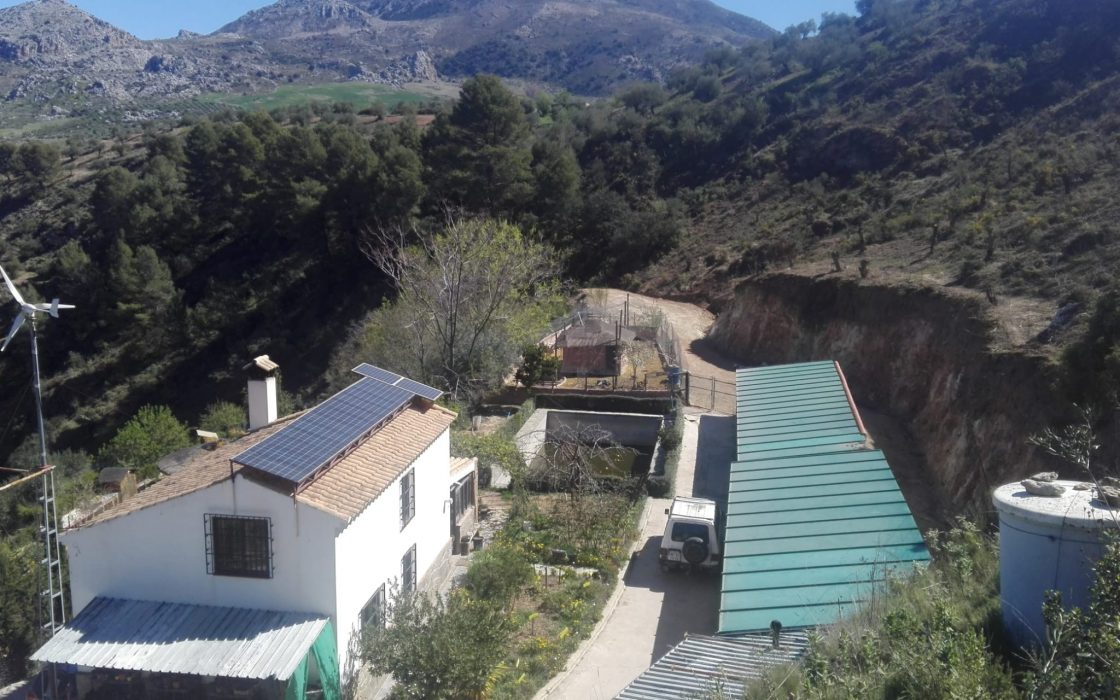 Gran propiedad y conjunto de construcciones en autosuficiencia en El Burgo, cerca de Ronda