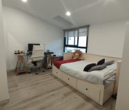 Villa independiente en urbanización en Coín