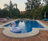 Finca encantadora en un sitio único y espectacular en Coín, Malaga!