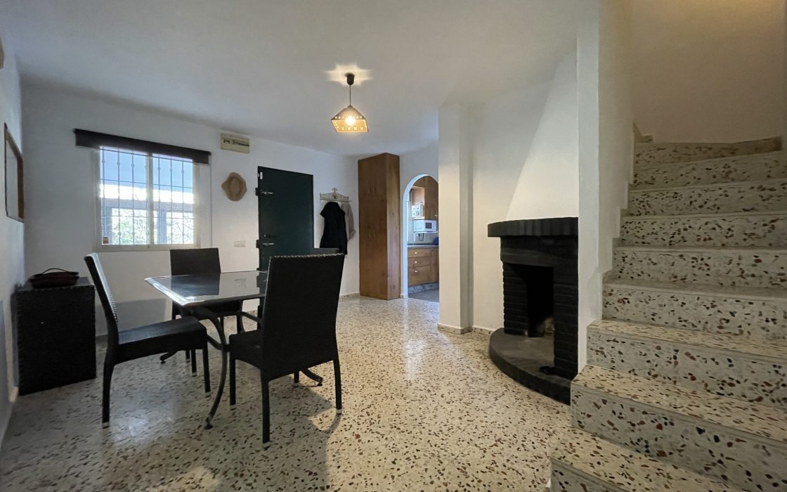 Finca aislada con preciosas vistas!