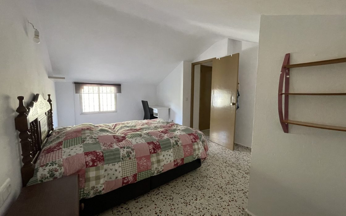 Finca aislada con preciosas vistas!