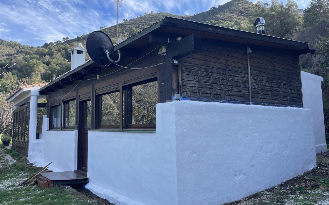 Finca aislada con preciosas vistas!