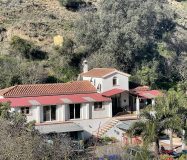 Finca encantadora en un sitio único y espectacular en Coín, Malaga!