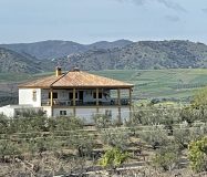 Magnifica casa rústica con vistas impresionantes al campo en Coin, Malaga