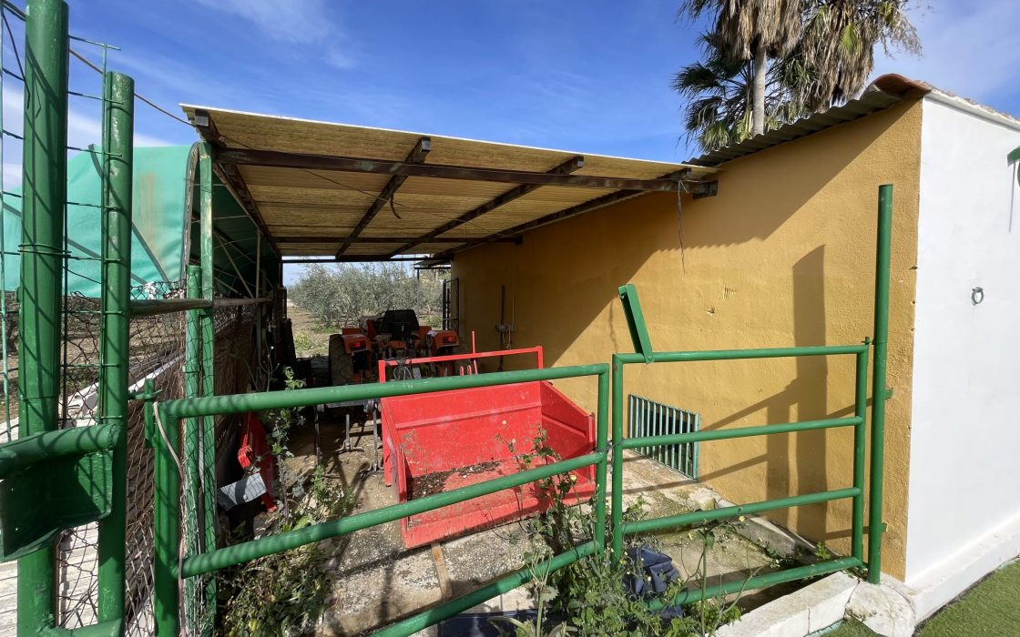 Magnifica casa rústica con vistas impresionantes al campo en Coin, Malaga