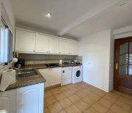 Estupenda Vivienda con cuadras y terreno en sitio protegido por Coin, Malaga