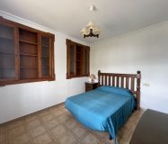 Casa de pueblo en venta en CL PINTOR CARAZO (BERMEJO) 1, Alora