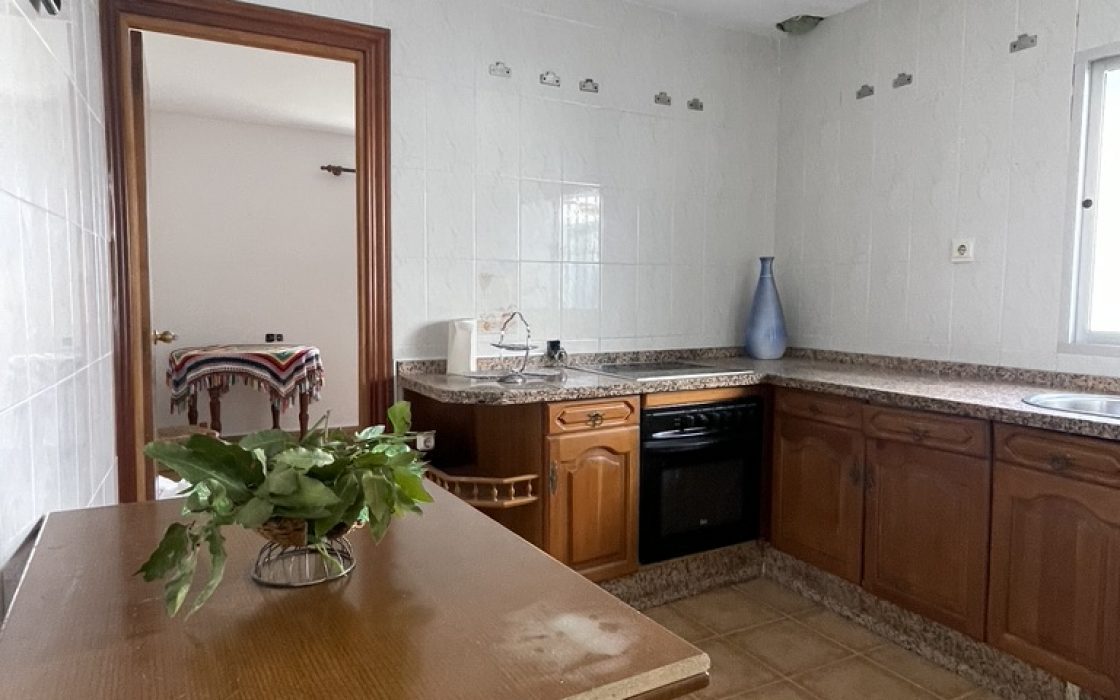 Casa de pueblo en venta en CL PINTOR CARAZO (BERMEJO) 1, Alora