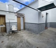 Casa de pueblo en venta en CL PINTOR CARAZO (BERMEJO) 1, Alora